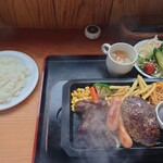 みんなDEステーキ食堂 - 