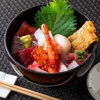 海鮮丼