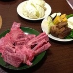 やきにく裕 - 淡路島の美味しい焼肉店