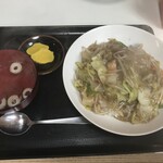 Naga Chan Ramen - 中華丼（950円）