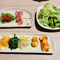 近江うし 焼肉 にくTATSU 青山本店 - 