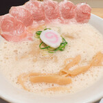 Tori Soba Sosoru - 鶏白湯醤油レアチャーシュー麺