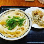 純手打ち讃岐うどん五郎 - あつあつうどん小¥500
      ミニちくわ&こんぶ¥150