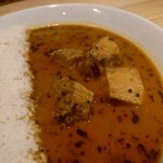 カレー&オリエンタルバル 桃の実 - チキンカレー