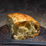 NH - 自家製パン