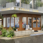 SALON DE STELLA - 