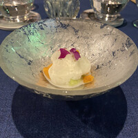 Global French Kitchen 雫 - 雲丹と胡瓜とえすぷーま