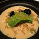 虎白 - 抹茶ムース　ラム酒のシャーベット　カラメルソース