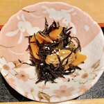 蛇の目鮨 - ひじき煮物