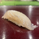 大和寿司 - マコガレイ