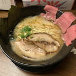 牛骨白湯ラーメン Azuma - チャーシュー麺