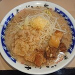 らーめん大 - 塩らーめん並  細麺  野菜少なめ  ニンニク  脂増し増し