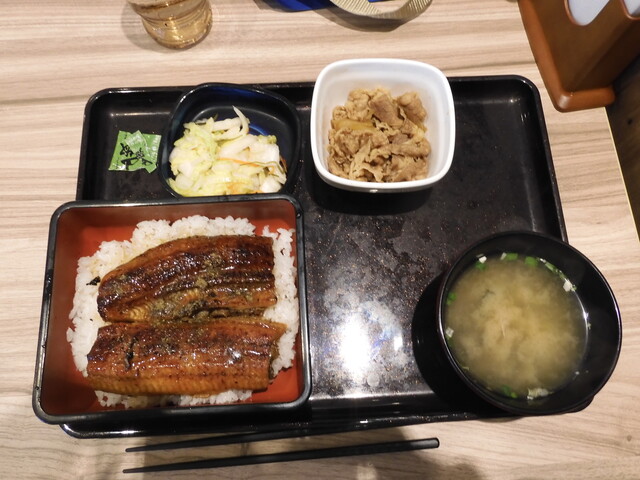 吉野家  ４号線古川栄町店 - 塚目（牛丼）の写真