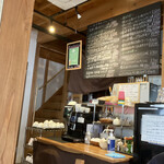 ジョコーソ - ボードメニューとドリンクコーナー