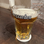 i-na Dining Bar and Cafe  - ヒューガルデン