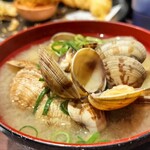 天ぷら大吉 - アサリ味噌汁。アサリ数個食べた後の写真です。すみません。