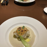 トラットリア・ラ・ヴェントゥーラ - 真鯛も美味しかったけど、添えてある野菜が良い味！