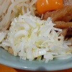 ラーメン 盛太郎 - デフォの刻みネギ