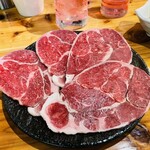 Yakiniku Sakaba Shirokuro - 