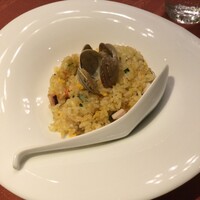 中国料理 舜天 - 香ばしいタコ、アサリ、蟹と搾菜入り炒飯
