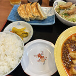 Karinrou - 麻婆豆腐ランチ680円+Bセット