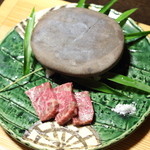日本料理 鎌倉山倶楽部 - 牛肉の陶板焼き