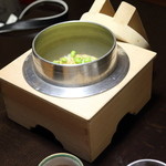 日本料理 鎌倉山倶楽部 - 枝豆、油揚げのまぜご飯