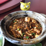 湖南飯店 - 陳麻婆豆腐　※土鍋で提供なので、熱々だ