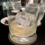 Bar Lounge Divertido - ＊白州 ピーテッドモルト（¥1,900）
                        （※サービス料込み）