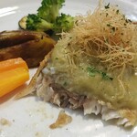 キッチン ブルー グローブ - 真鯛ムニエルの断面