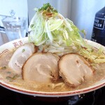 Ramen Genjirou - 後輩が注文した「けにじろう（大盛）」