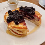 クリントン・ストリート・ベイキング・カンパニー - ブルーベリーパンケーキの断面
