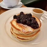 クリントン・ストリート・ベイキング・カンパニー 南青山店 - ブルーベリーパンケーキ(¥1400)
