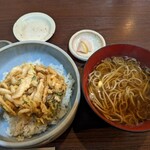 Sobamise No Ami - 白海老かき揚げ丼とかけそばミニのセット1000円
