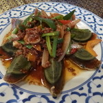 ライ・タイ - 2013.07 カイヨーマー（ピータンの炒め物）９００円。ピータンは暖かいと癖が少しマイルドになって家族全員大好きになりました♪