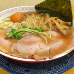 濃厚肉そばセンター よし虎 - 煮干しそば 840円