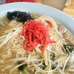 ラーメンショップ - やはり、紅生姜が合う
