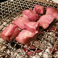 炭火焼肉ホルモン うしごろ 中目黒店 - 