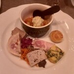 ビストロ デ トロワ - 