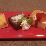 ビストロ デ トロワ - 