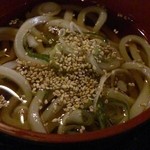 プリンス松葉 - 「松葉定食」（990円）の冷うどん