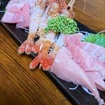 居酒屋とんちゃん - 料理写真:刺身盛り
