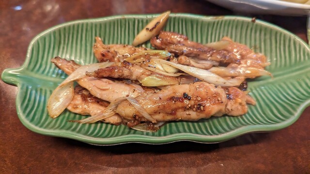 蝶の様に舞い、蜂の様に料理を出す : わいどのおでんの写真