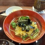 大石 - 海老かき揚げはお茶漬けに