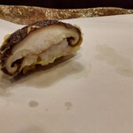 大石 - しいたけにはしんじょが潜んでいます