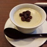 大石 - きなことつぶ餡のプリン