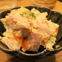 魚屋あらまさ 川崎店 - ハムたっぷりポテトサラダ715円