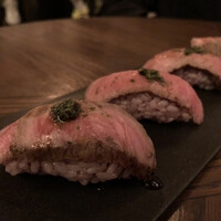 TOKYO Whisky Library - 