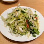 目黒菜館 - 菜(ラオフーツァイ)香菜と唐辛しと長葱和え