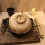 Yamamotoya - 海老天2本・玉子入り味噌煮込みうどん